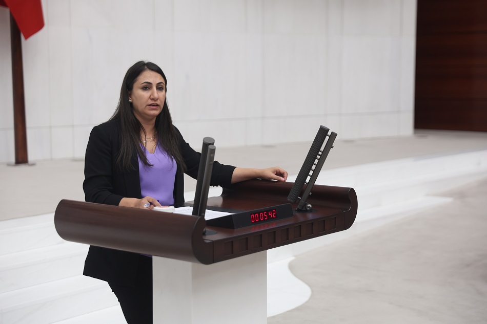 “Yardım kolileri belediye bütçesinden alındı”