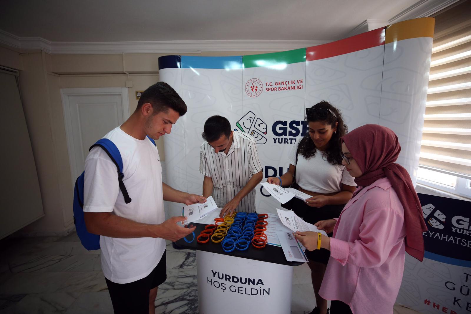 49 Seyahatsever Batman’da ağırlandı