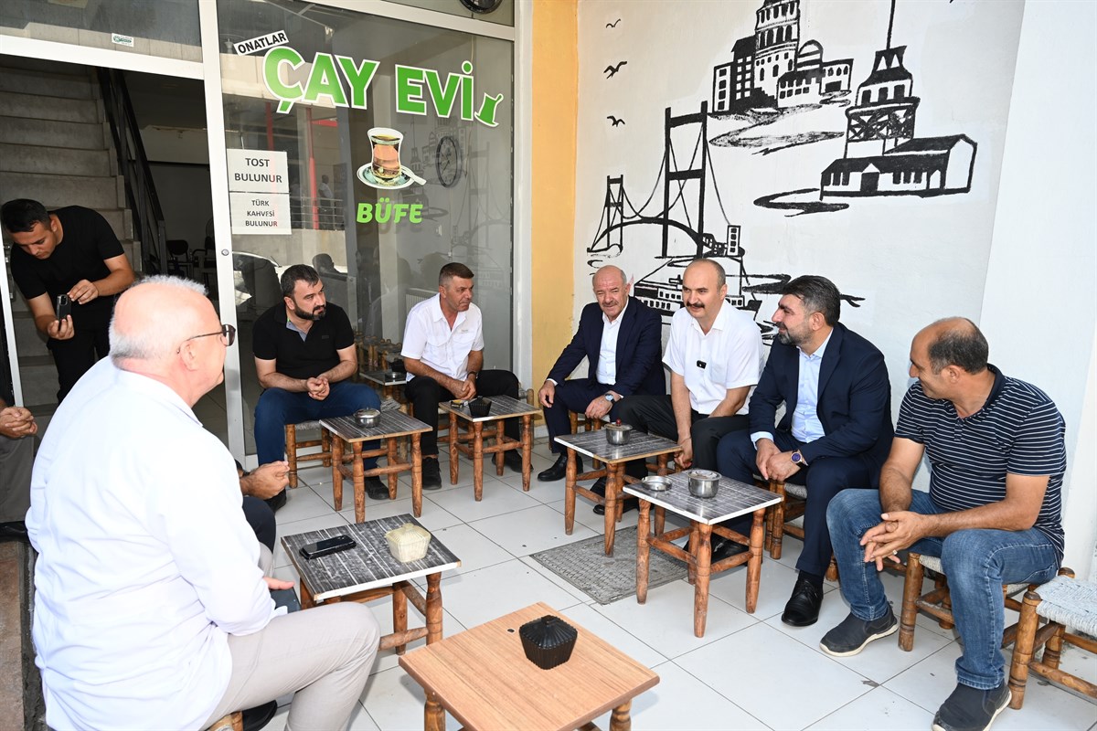 Esnaflarla bir araya geldi