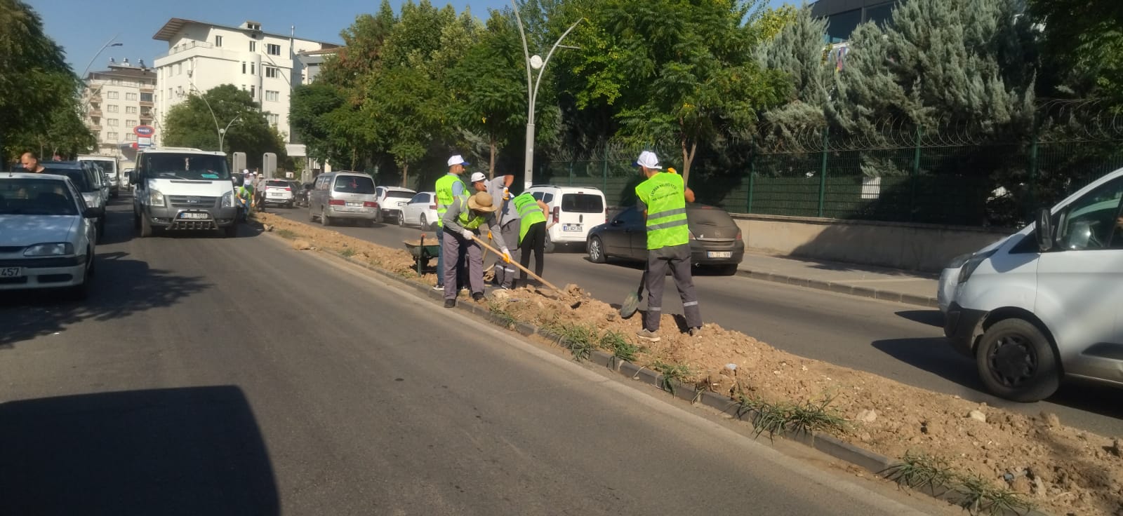 İstasyona kalıcı peyzaj