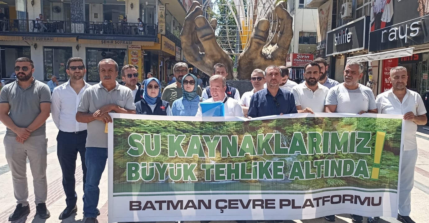 “Petrol su kadar değerli değildir”