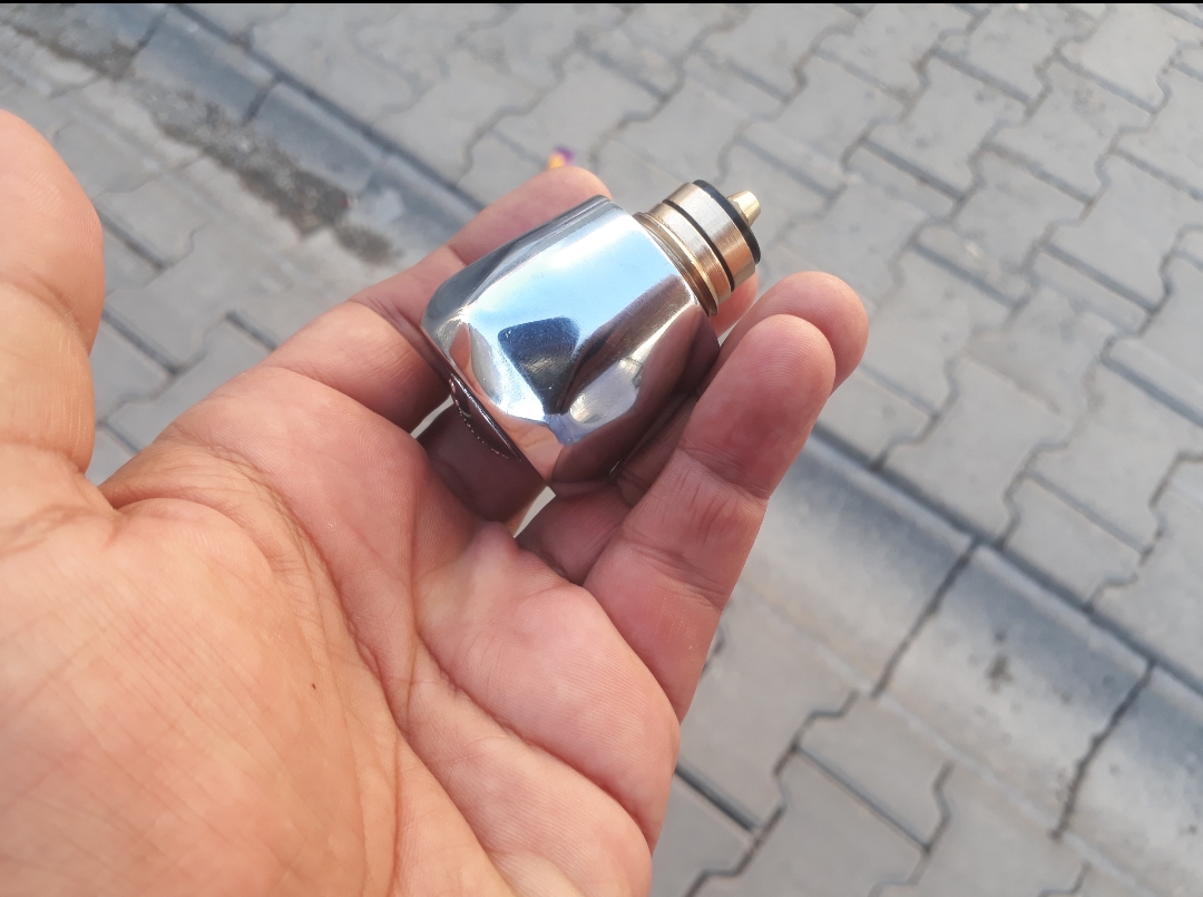 Tesisat malzemeleri el yakıyor