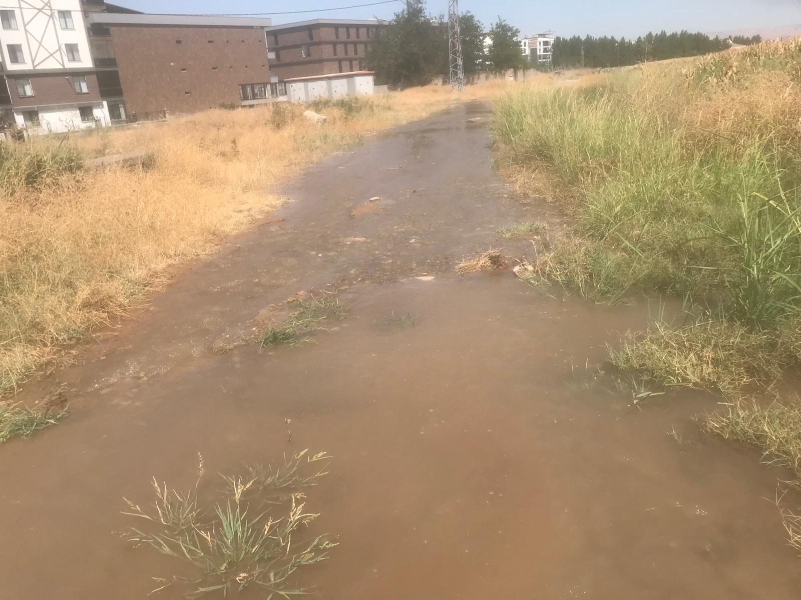 Vahşi sulama taşkınlığa yol açtı