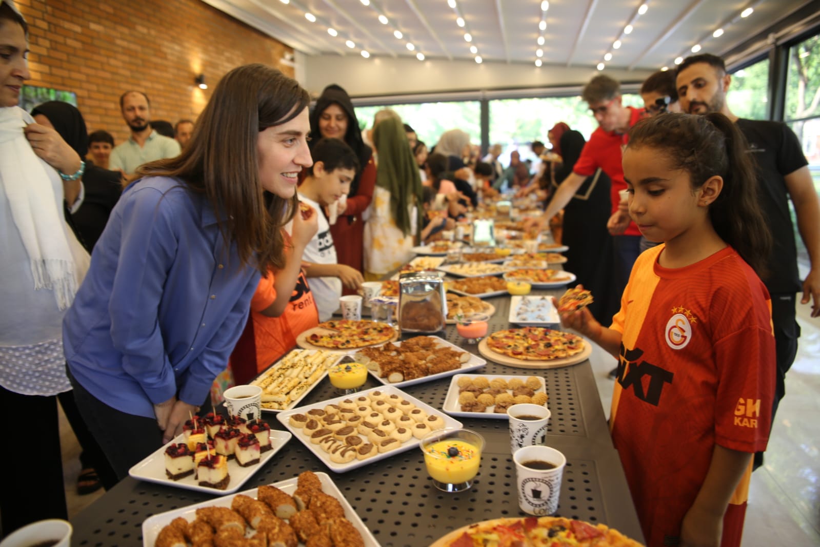 Belediyeden dondurma şenliği
