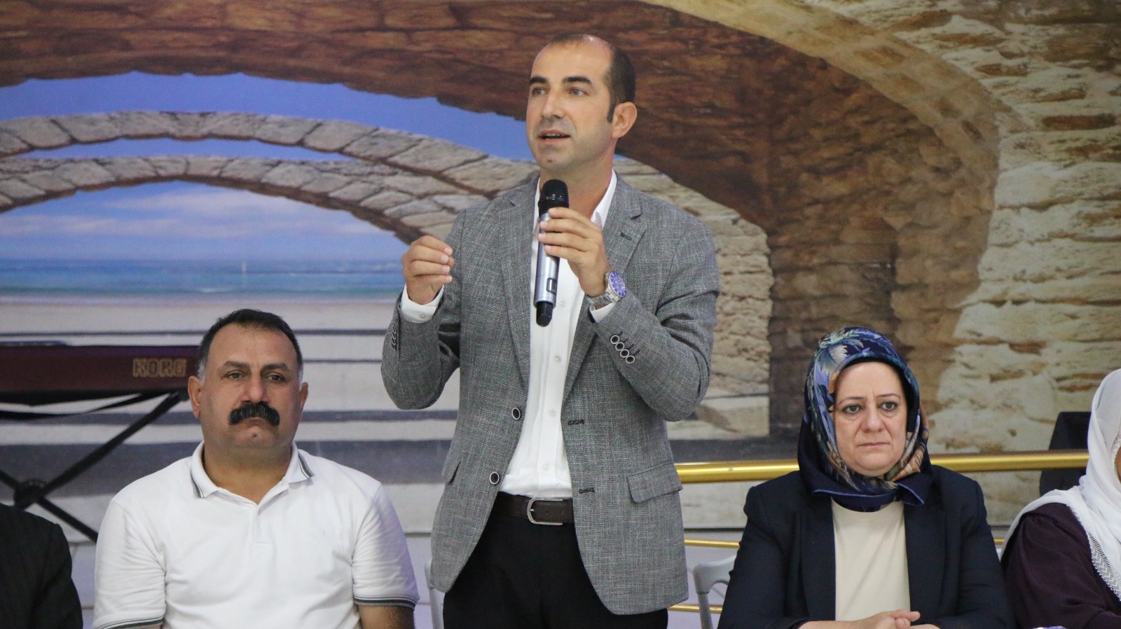 İKİ AİLEYİ BARIŞTIRDILAR