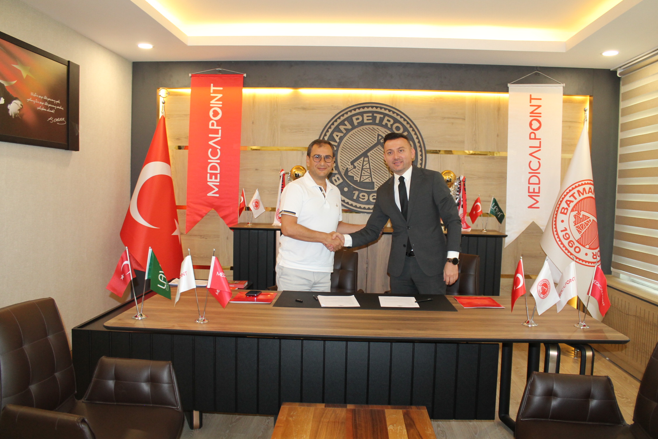 Petrolspor’un sağlık sponsoru Medical Point oldu