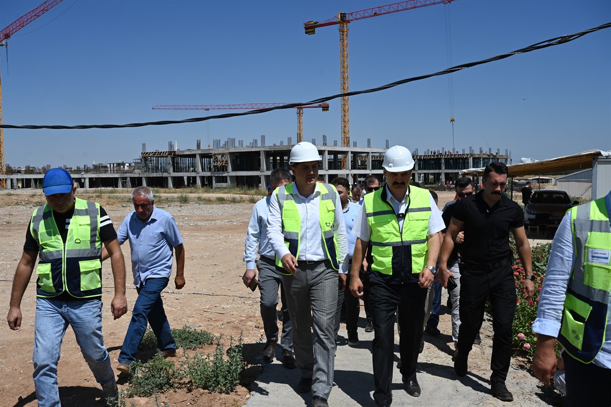 SAĞLIKTA BÜYÜK ATILIM!