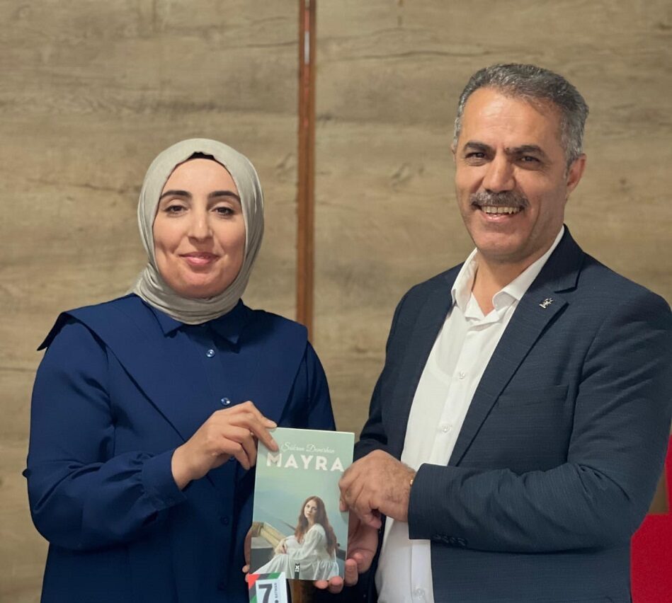 Başkan Şansi’den yazar Demirhan’a ziyaret