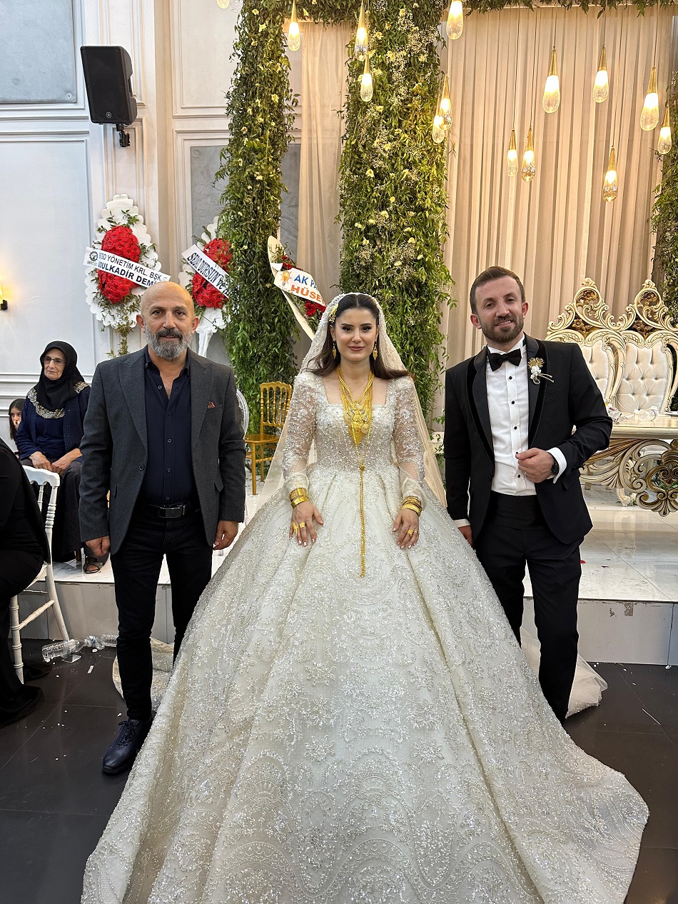 Dursun ve Aktarlı ailesinin mutlu günü