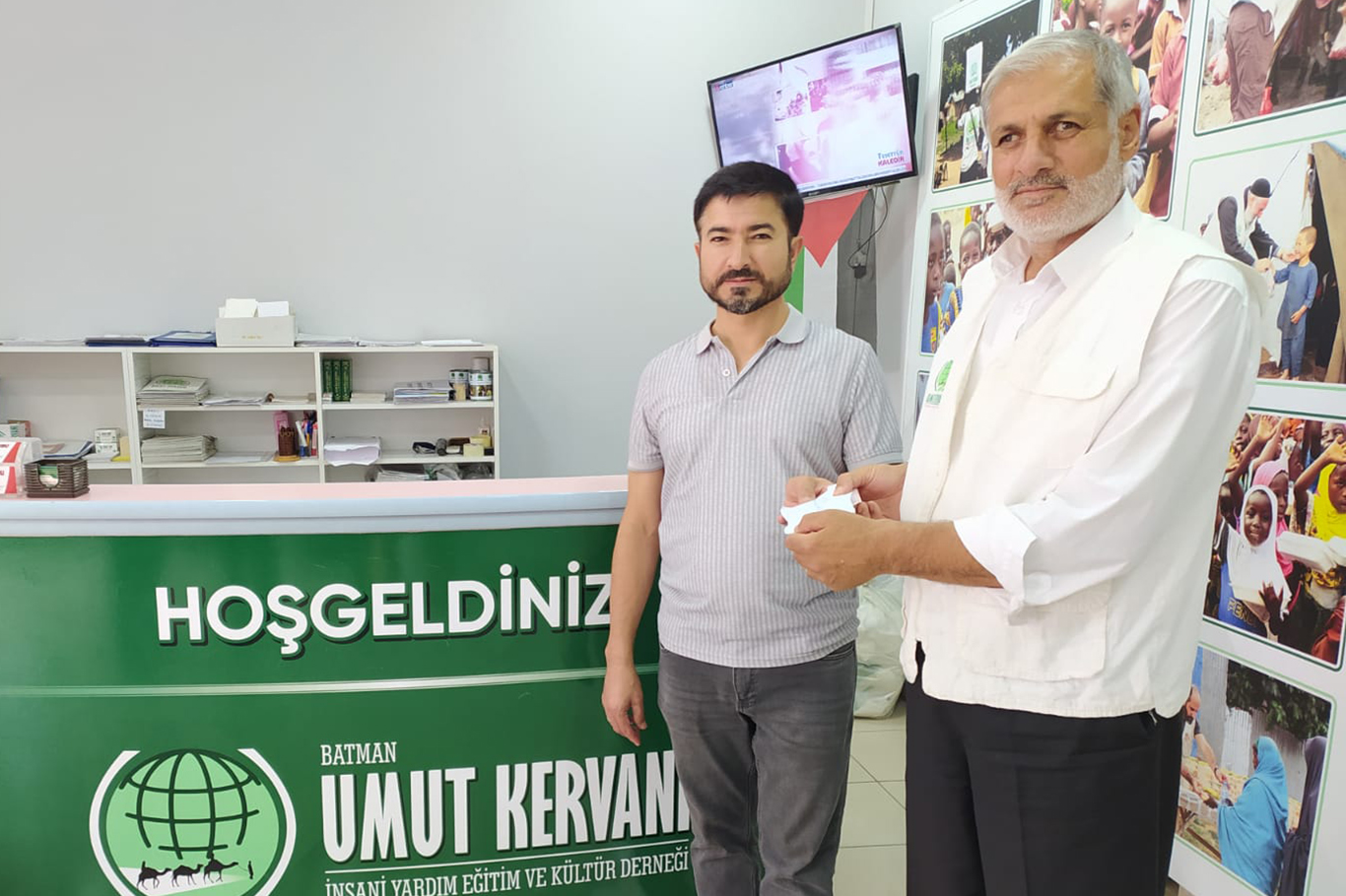 Gazze için para topladılar