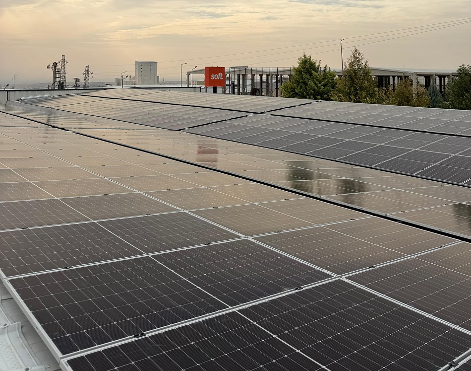 “Güneş enerjisi ile karbon ayak izini azaltıyoruz”