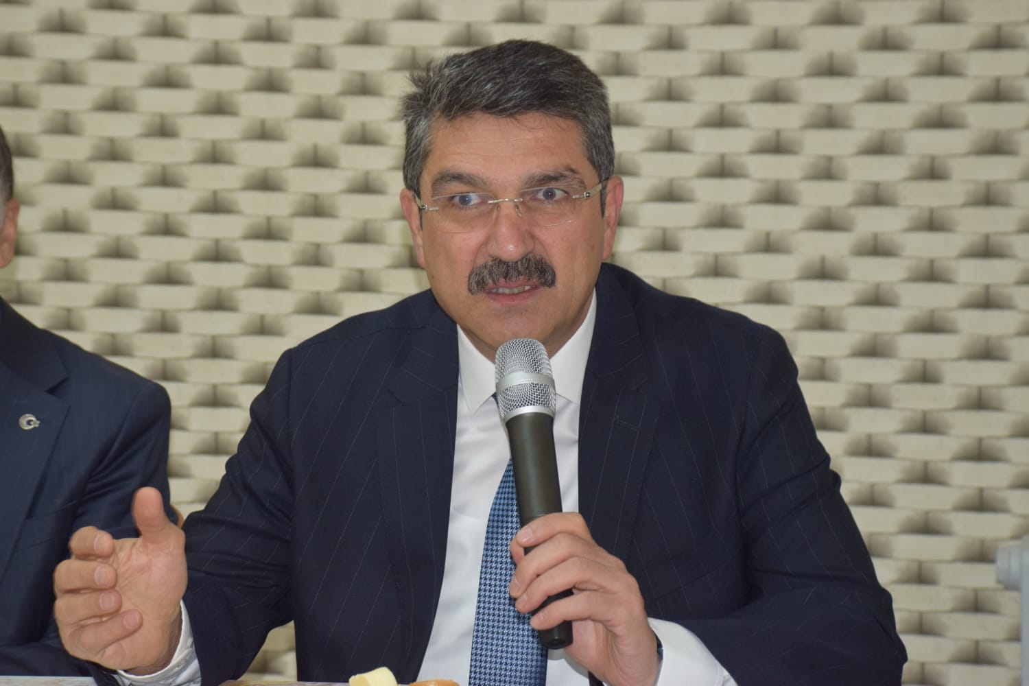 “Kenti üst düzeye çıkarmalıyız”