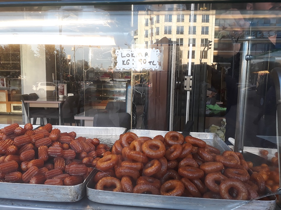 Lokma ve halka tatlıya yoğun ilgi