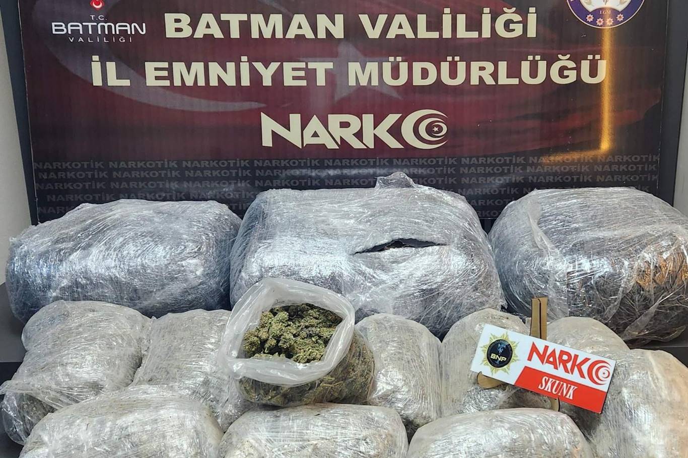 27 Kilo uyuşturucu ele geçirildi