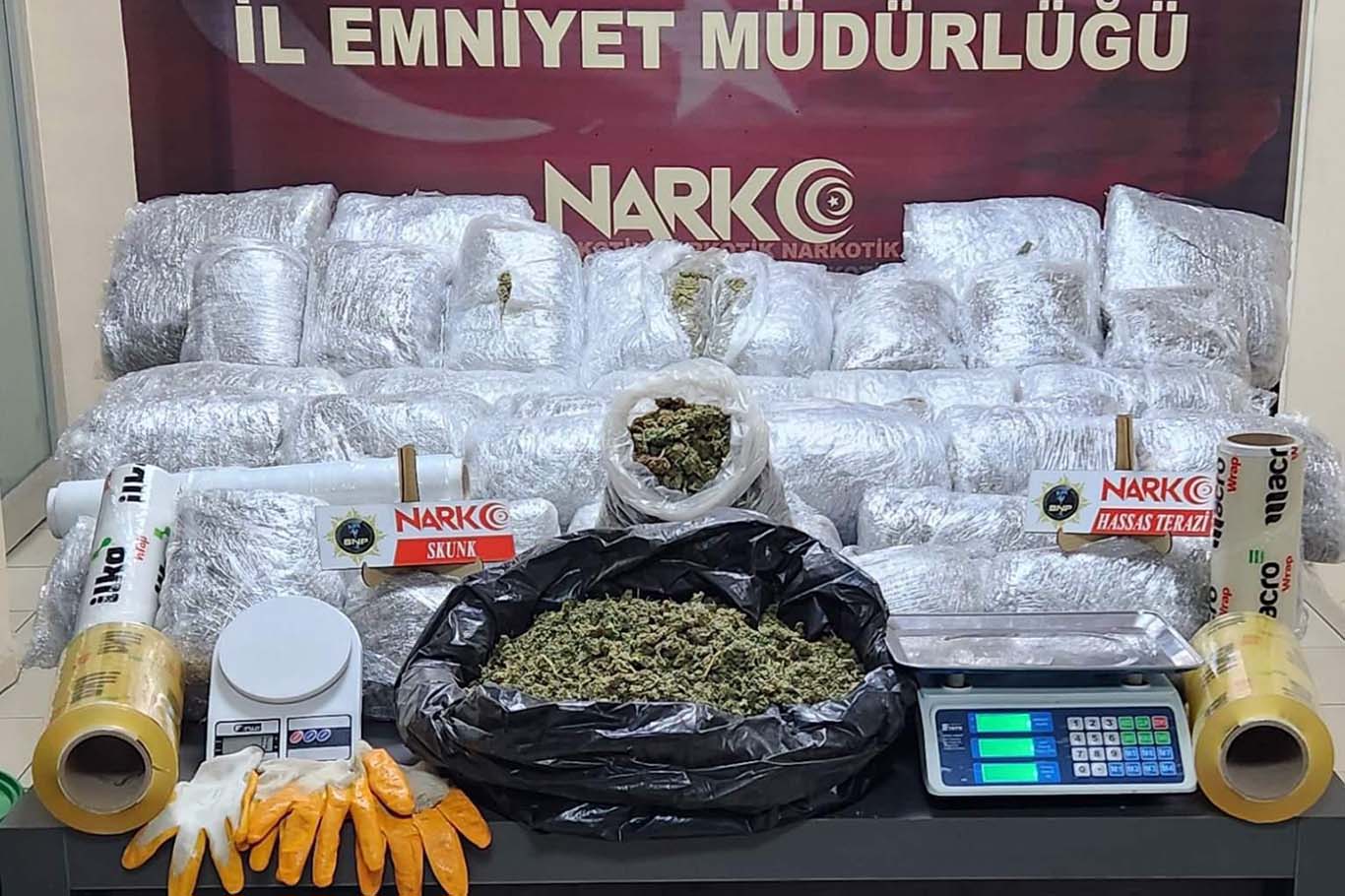 52 Kilogram uyuşturucu ele geçirildi