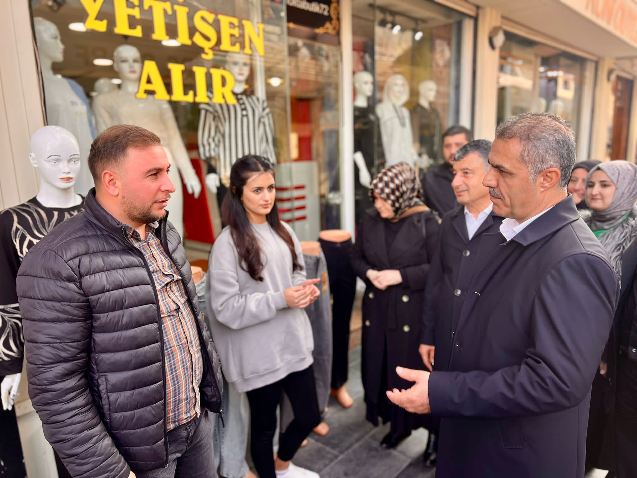 “Esnafın taleplerini çözmek için sahadayız”