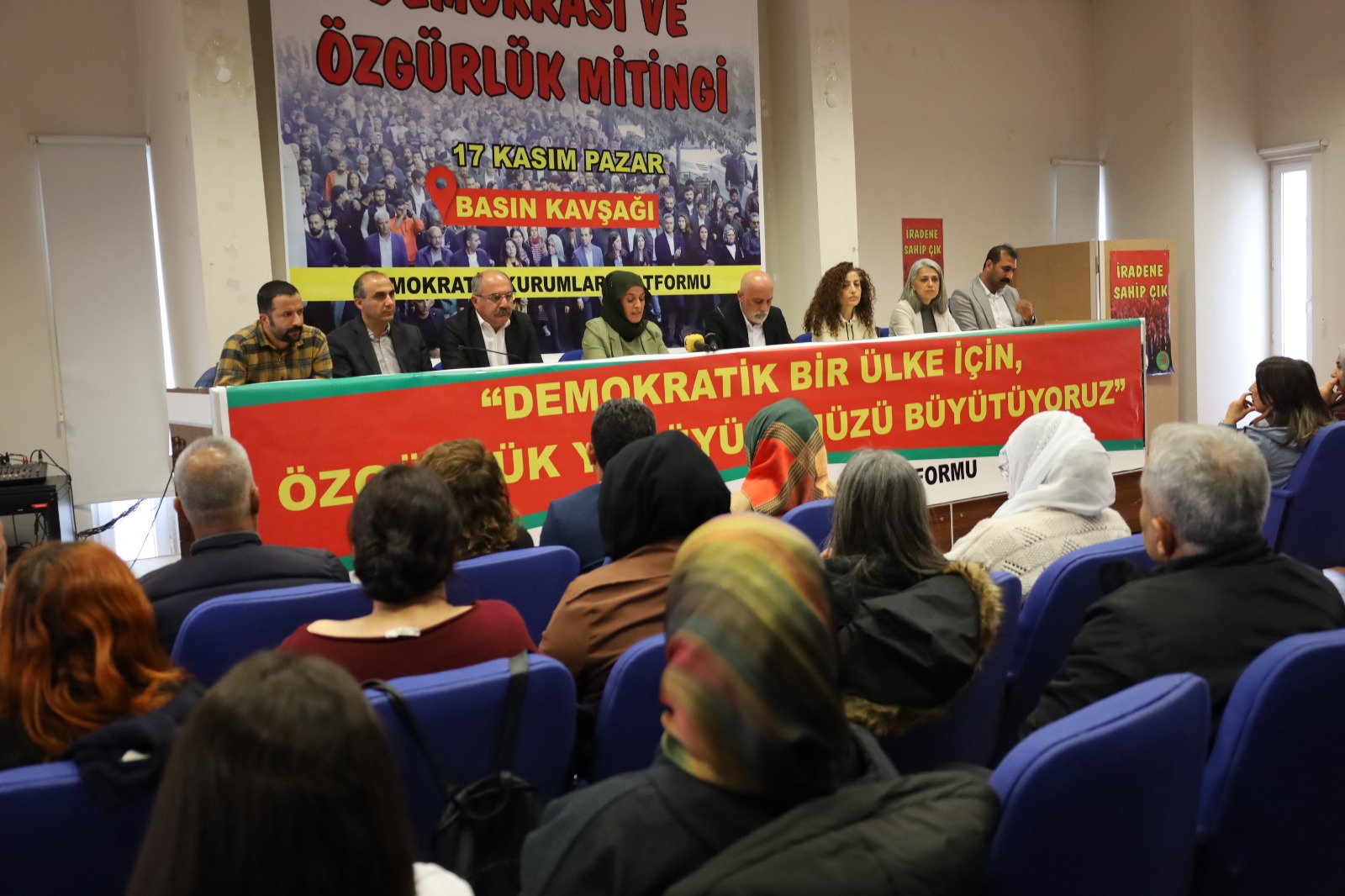 “İktidar somut adımlar atmalı”