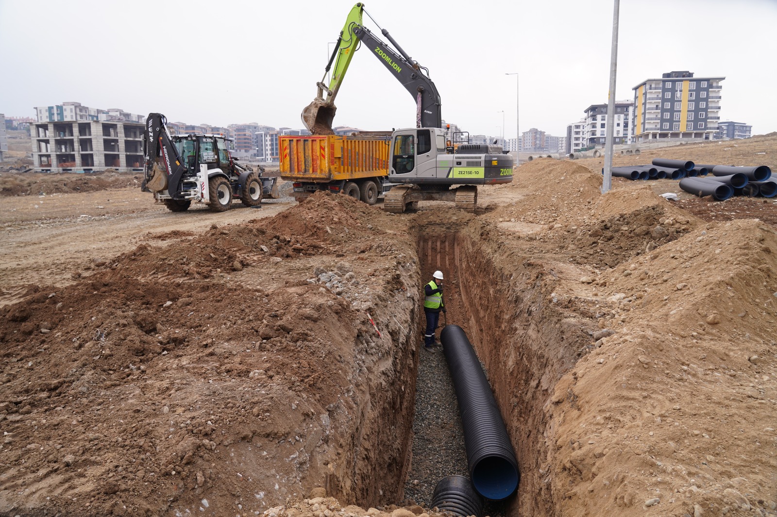 İmar alanlarında altyapı çalışmaları