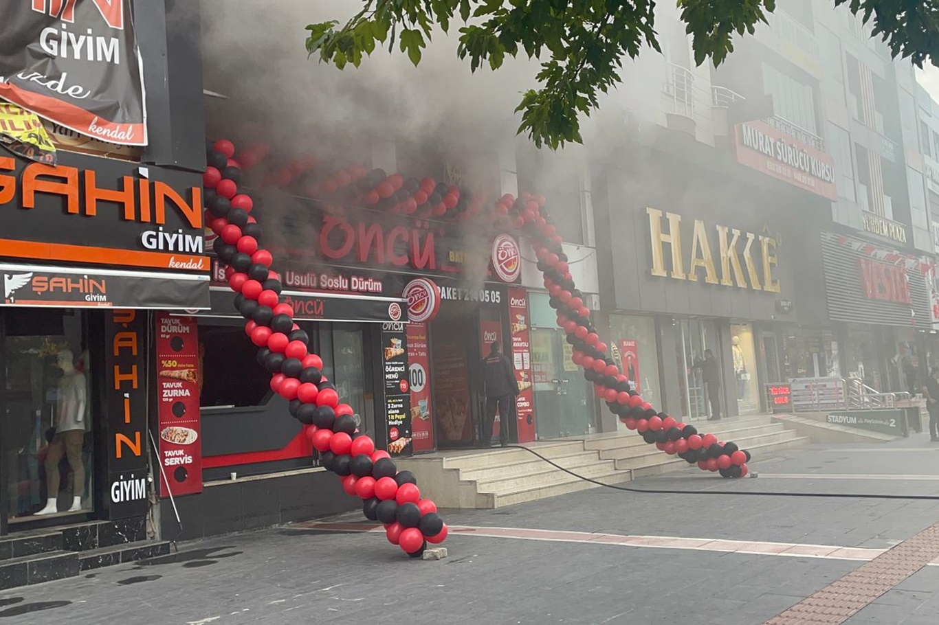 İşyerinde maddi hasarlı yangın