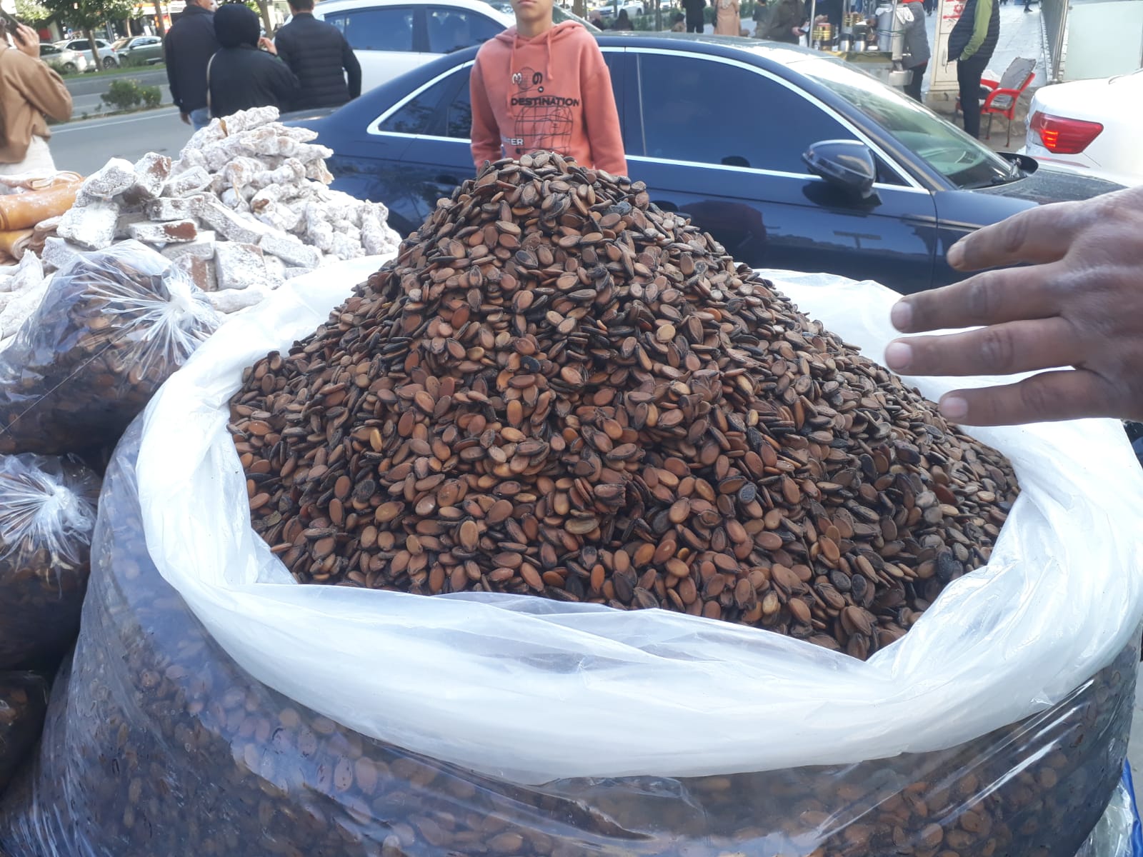 Kül yapımı çekirdek 100 lira