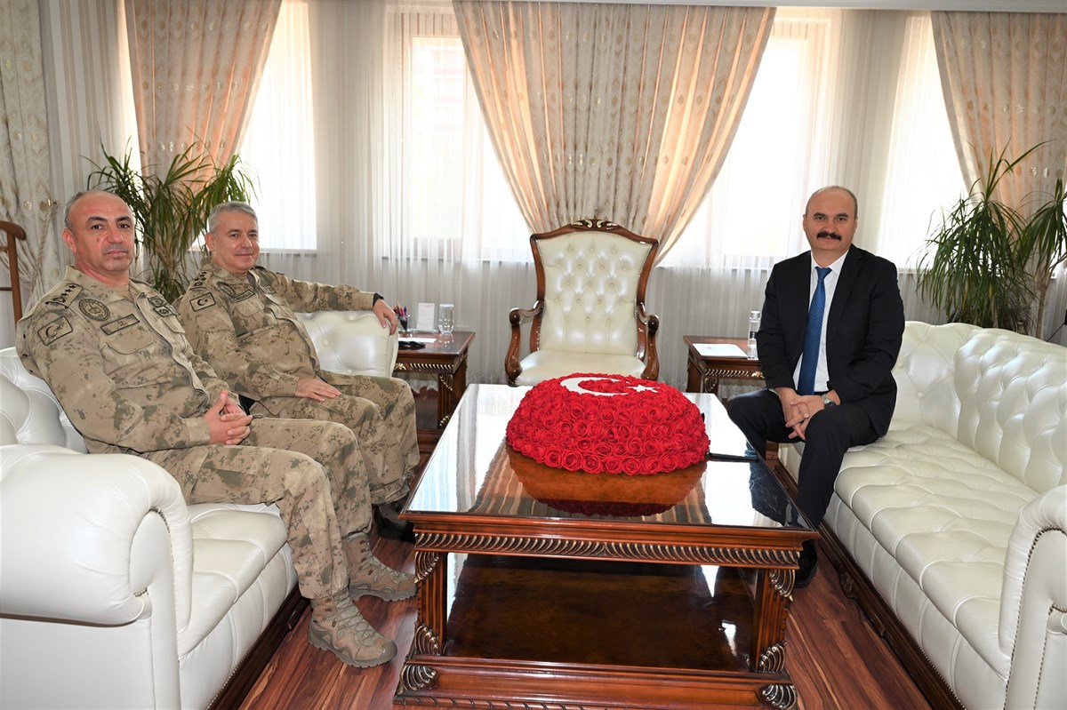 Orgeneral Kurtoğlu, Batman’daydı