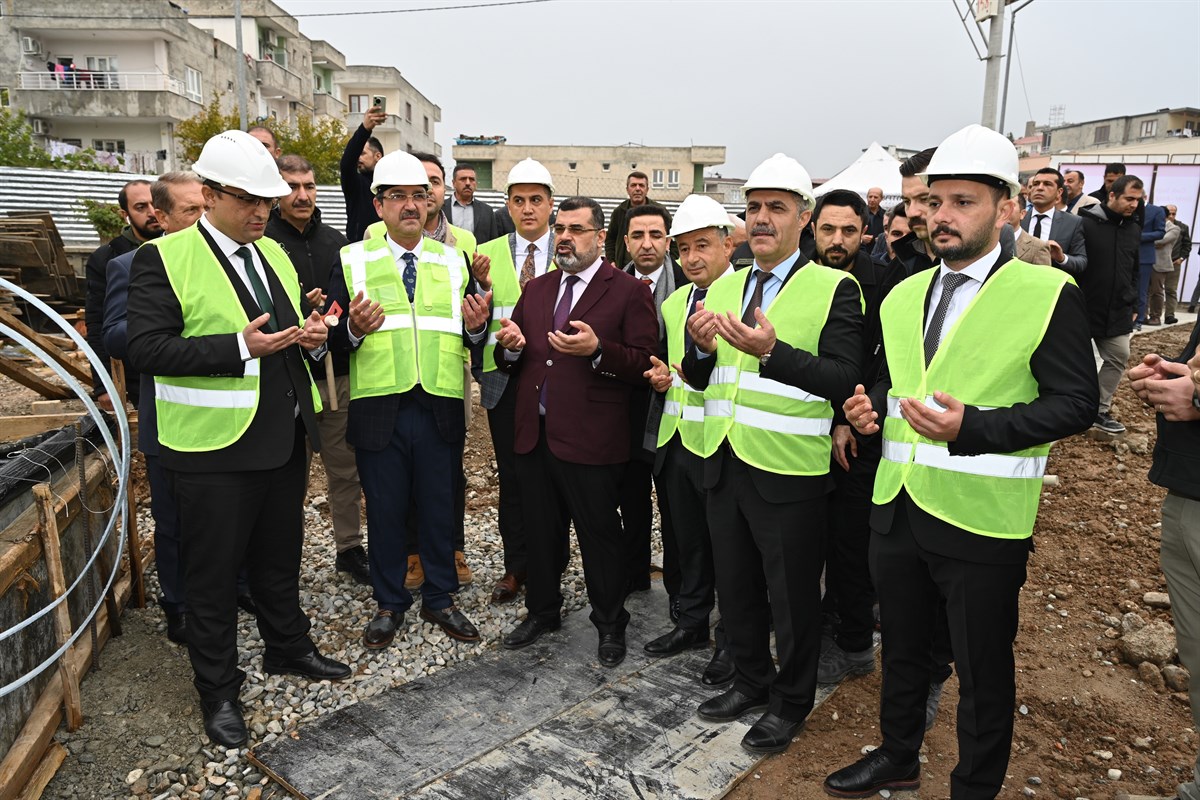 Sağlık kompleksinin temelini attılar