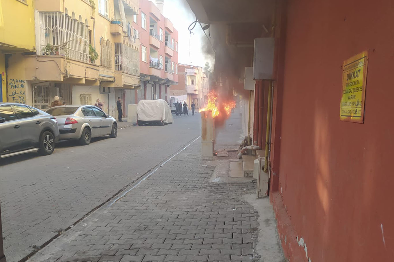 Trafo patlaması korkuya neden oldu