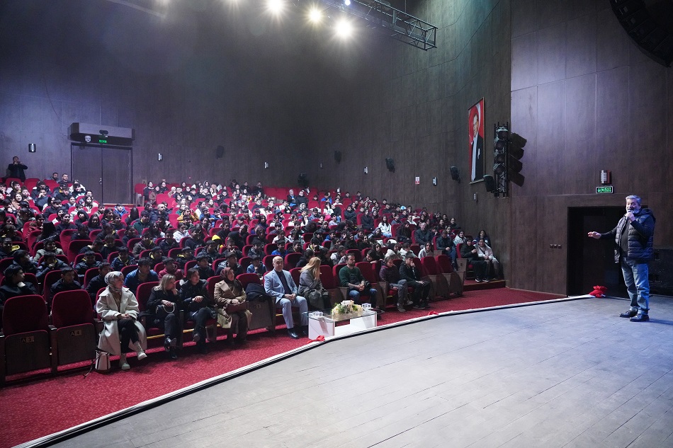 Önce halay çektiler, sonra hayal kurdular