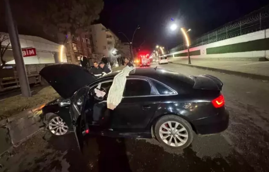 Refüje çarparak durdu