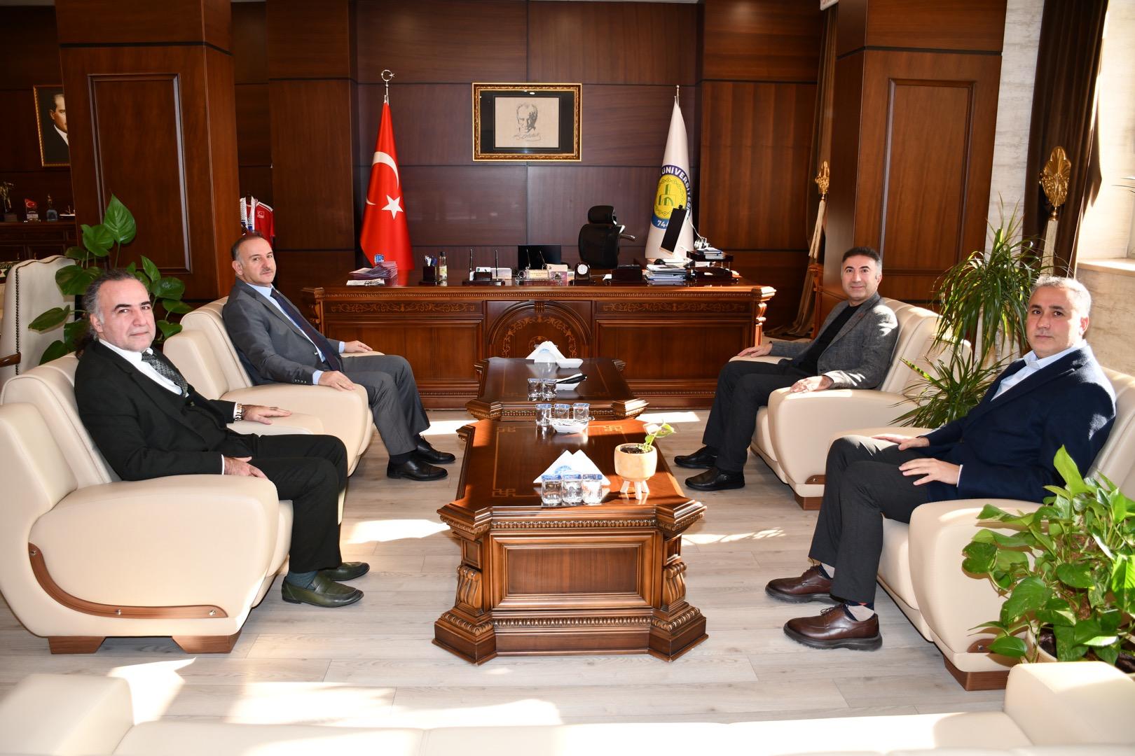 Rektör Demir’den Güloğlu’na iade-i ziyaret