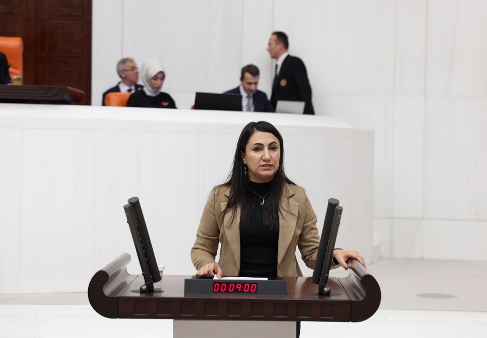 “Sağlık sistemi can çekişiyor”