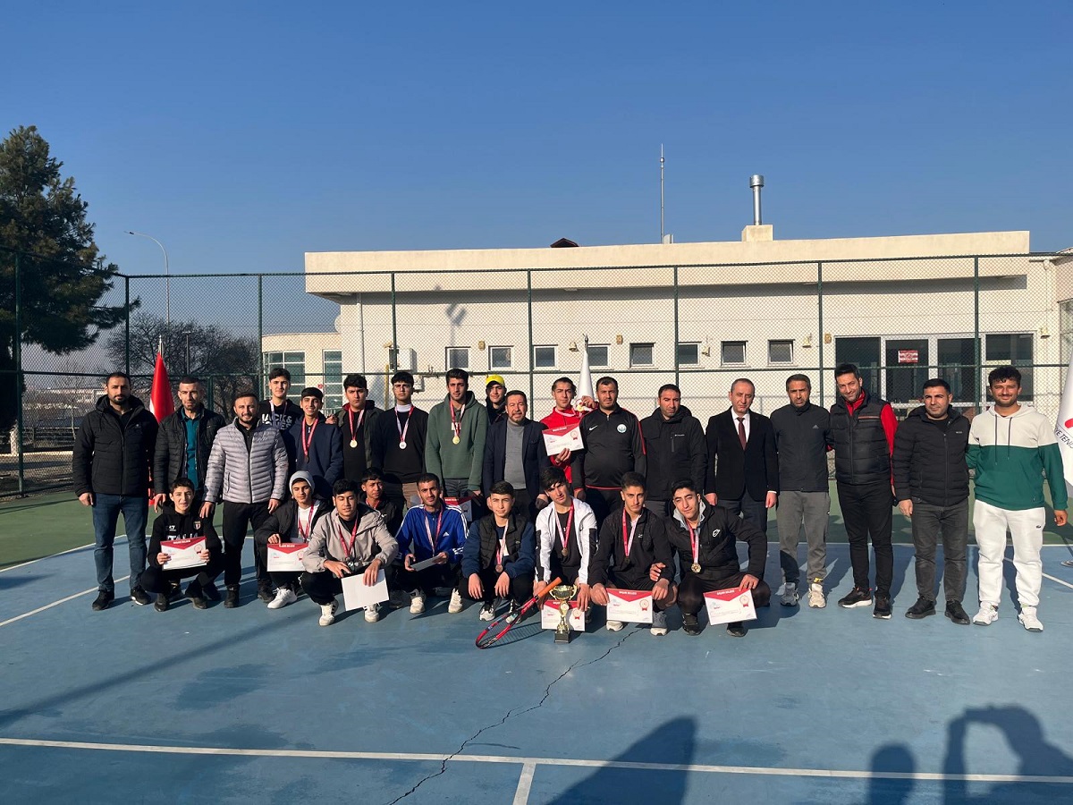 Teniste şampiyonlar belli oldu