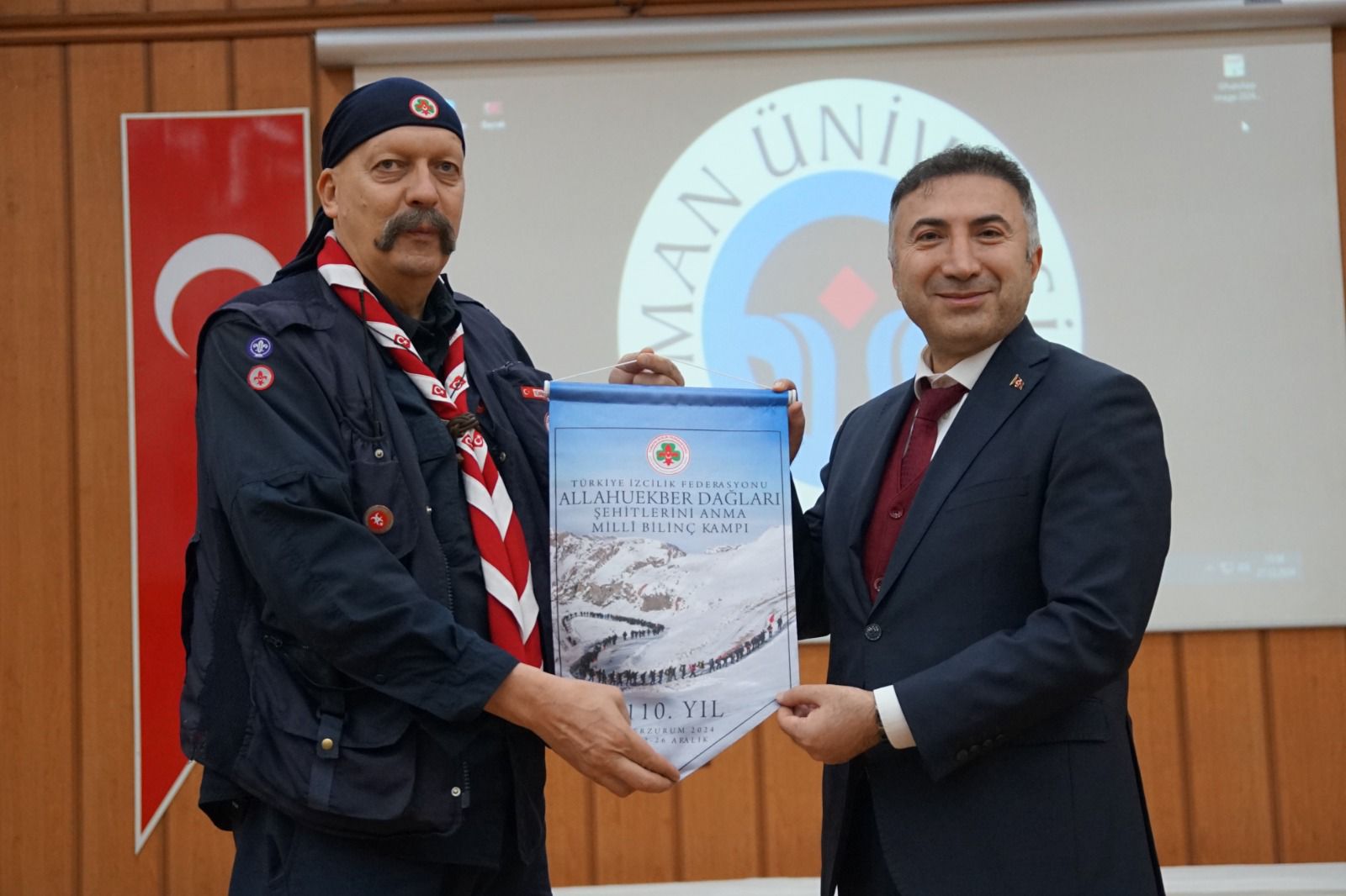 Üniversitede izcilik konferansı