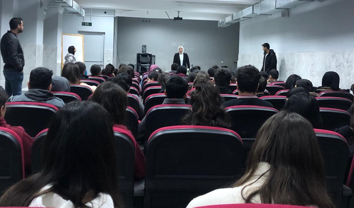 Demirhan’dan imza günü