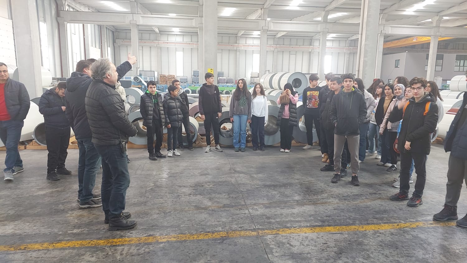 Deneyap öğrencileri fabrikaları gezdiler