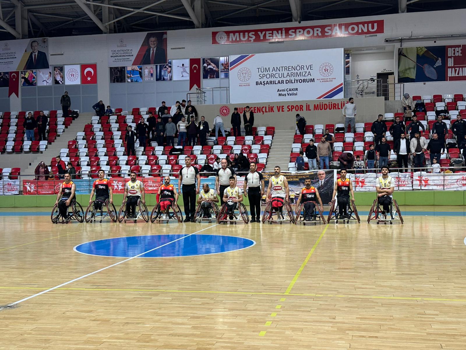 Engelli basketbolcular Muş’ta dağıldı: 51-31