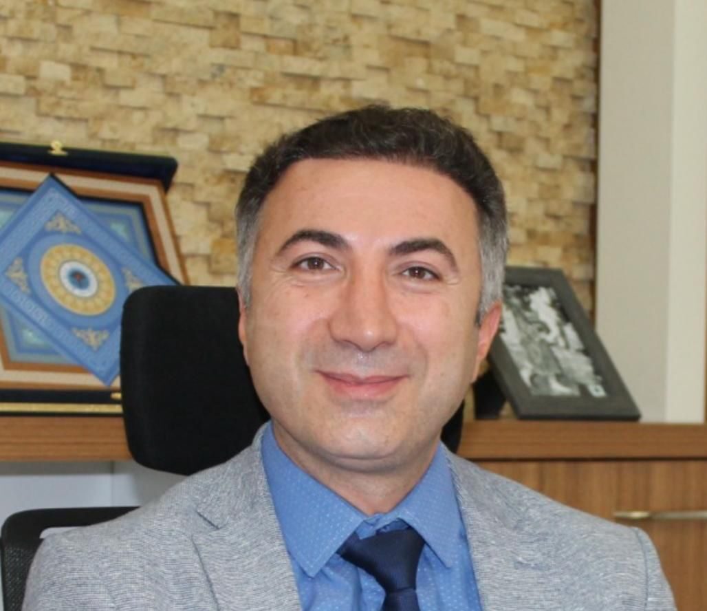 “Gazeteciler aydınlık yüzün teminatıdır”