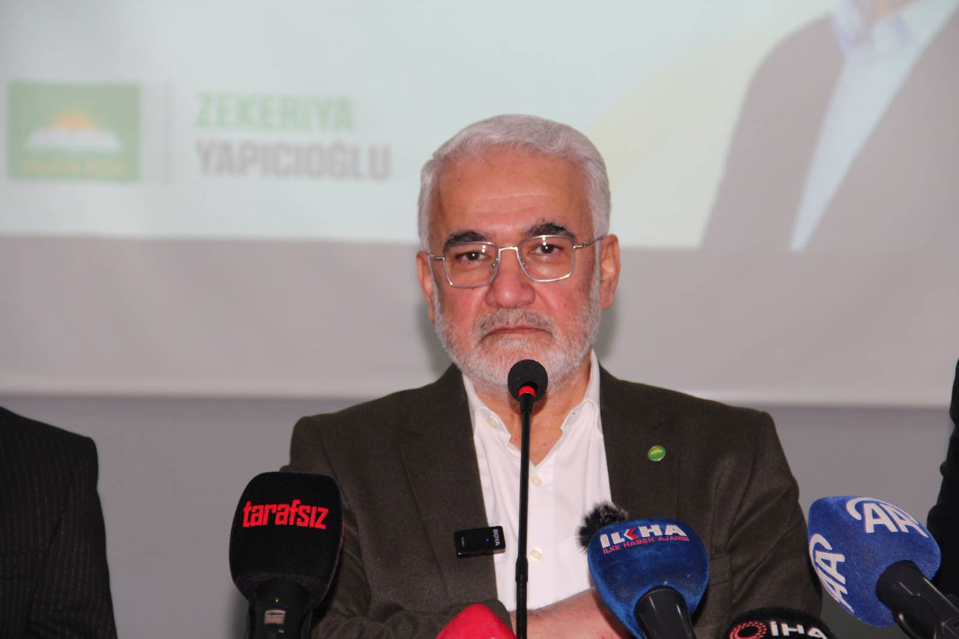 “Kürt meselesinin çözümü hiçbir şarta bağlanmamalı”