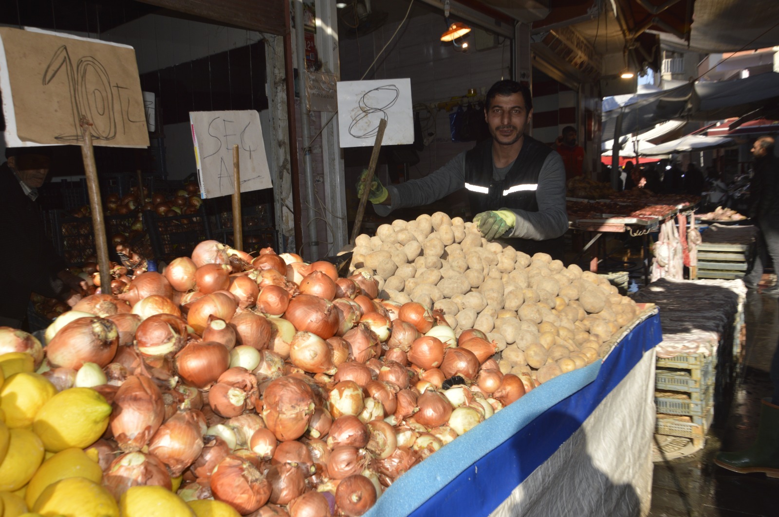 Patates ve soğanda indirim yaptı