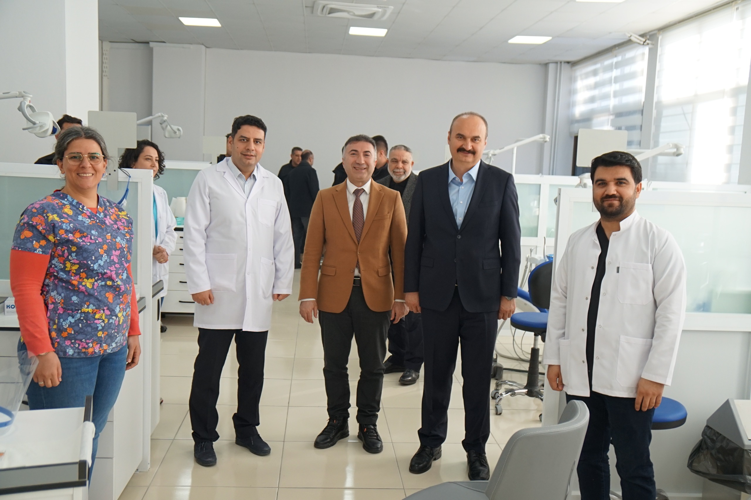 “Sağlık yatırımları katlanarak devam ediyor”