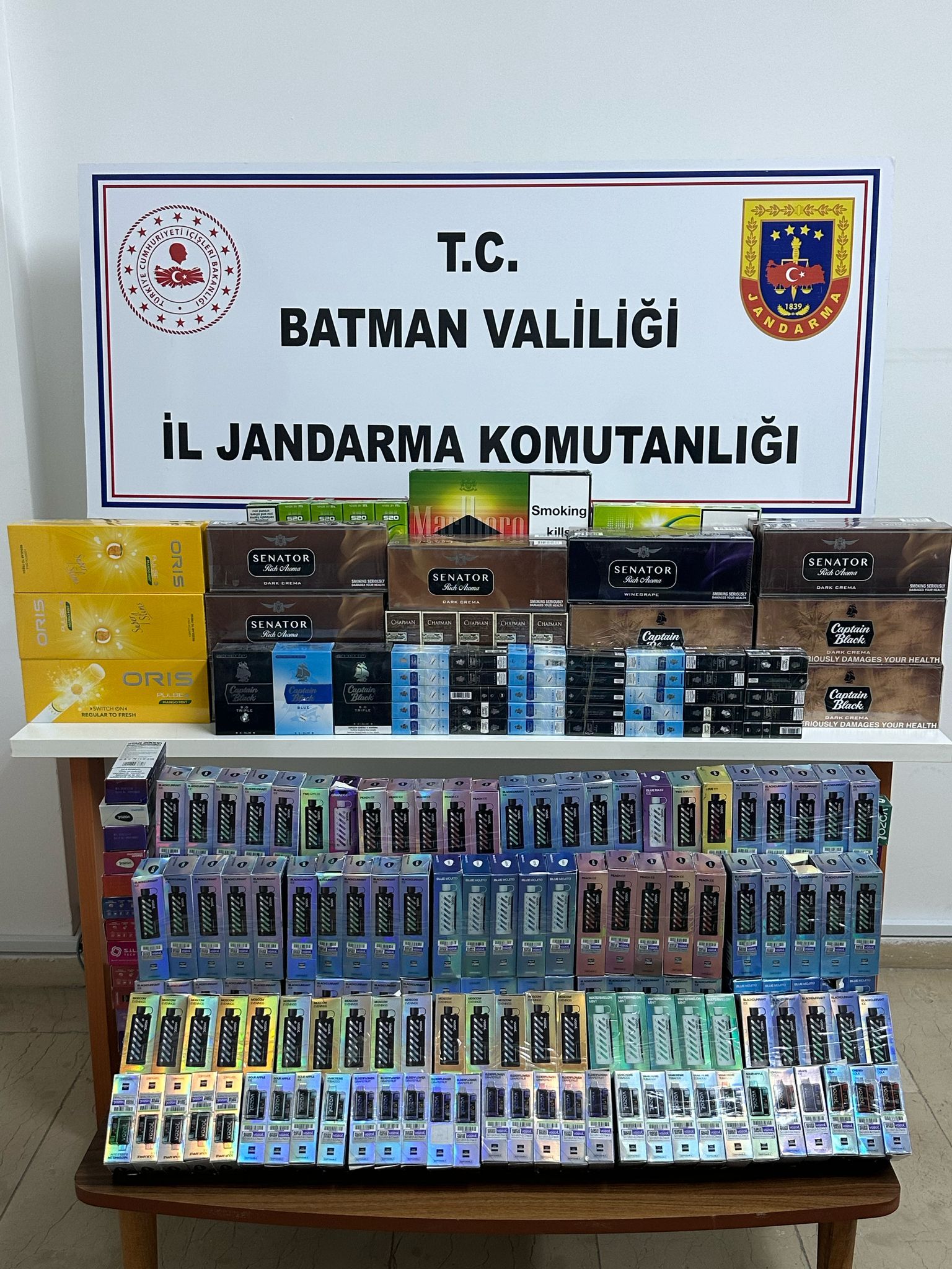 1290 Paket kaçak sigara ele geçirildi