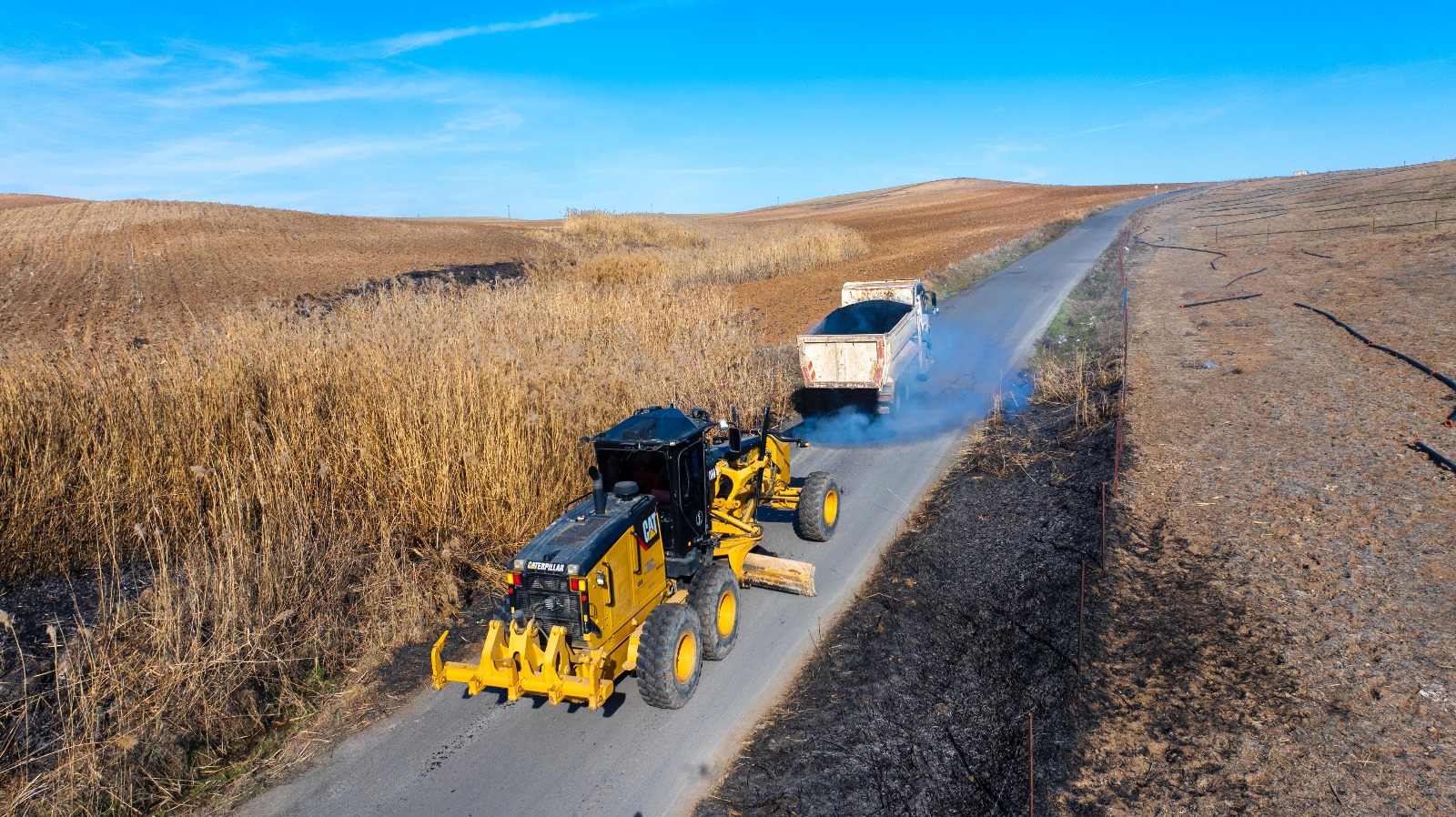 Akoba köy yolu onarıldı