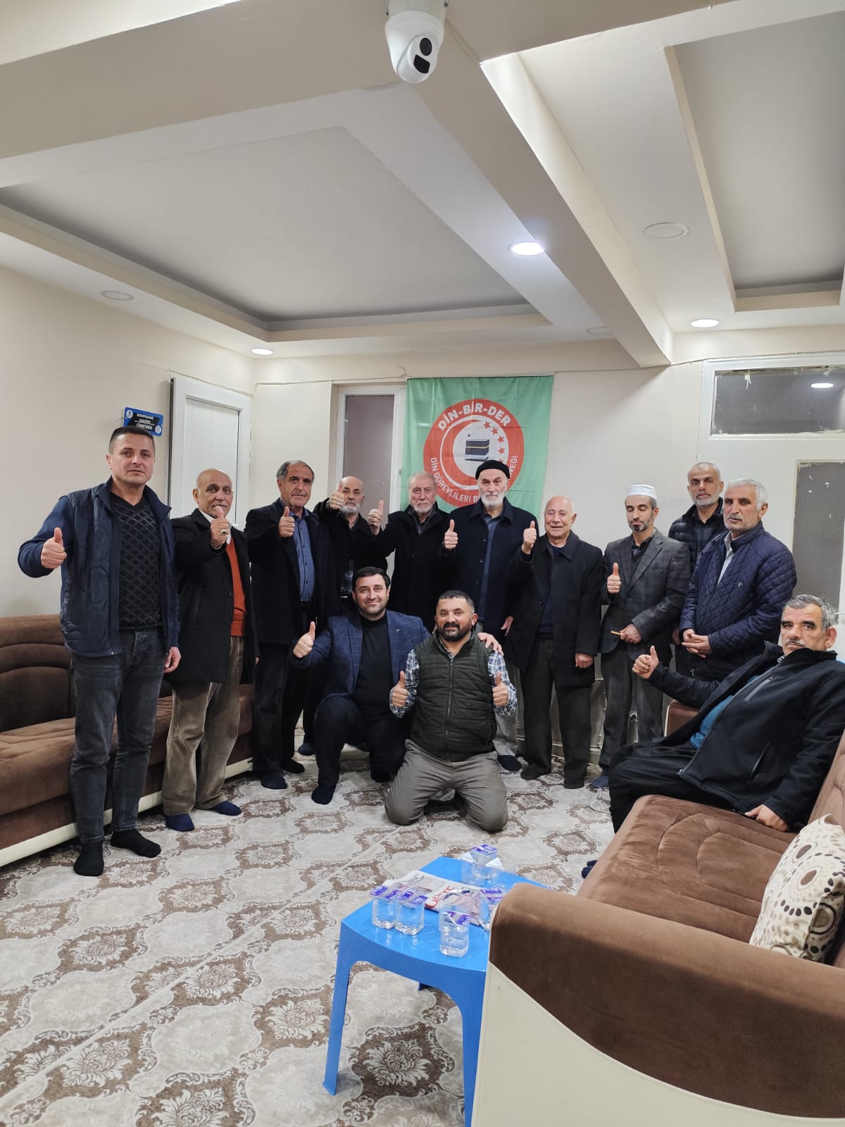 DİN BİR DER’ İN YENİ BAŞKANI SEÇİLDİ