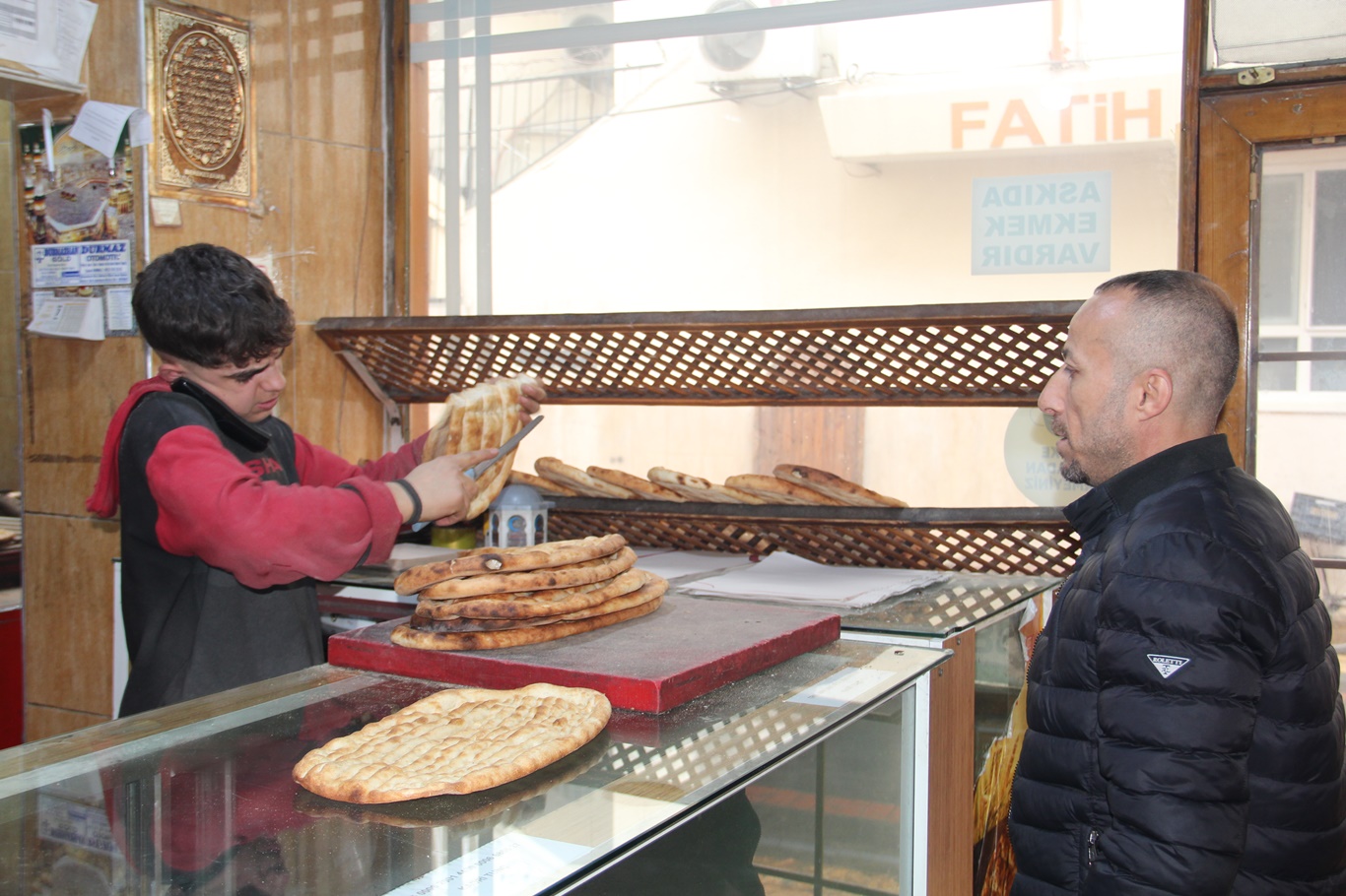 Ekmek zammına vatandaşlardan tepki