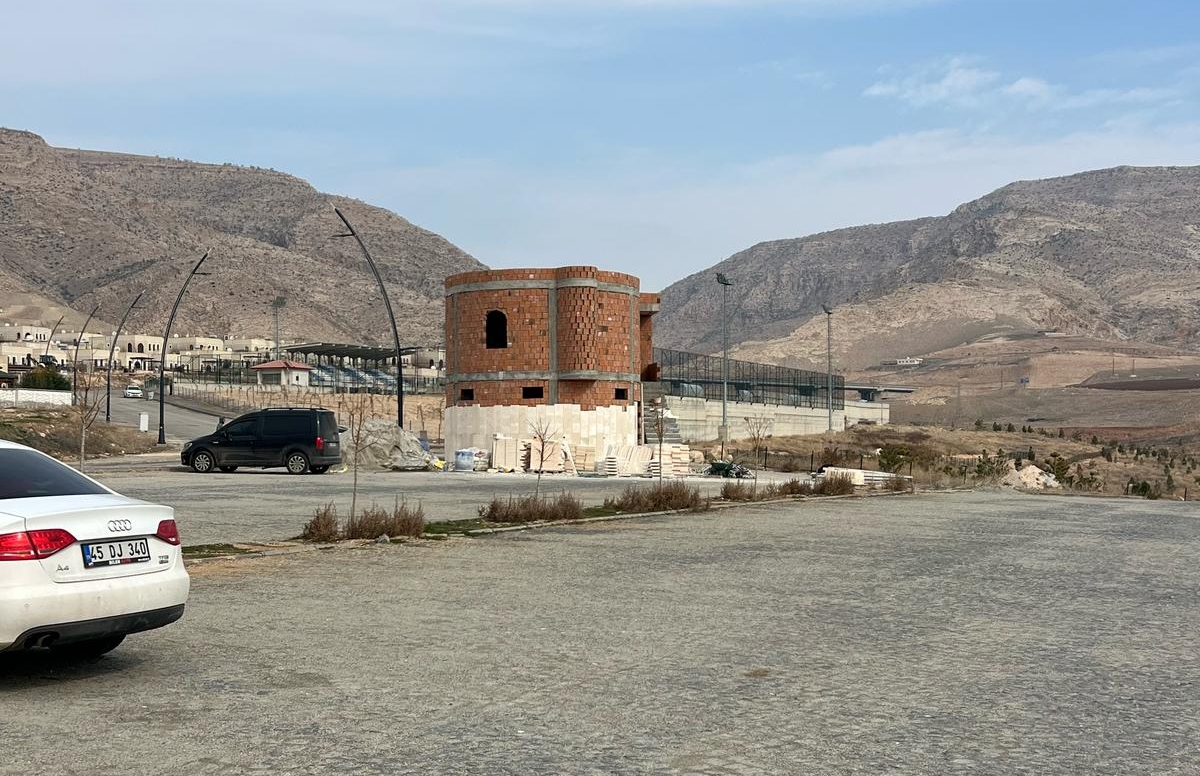 Liman yanına mescit ile lavabo yapılıyor