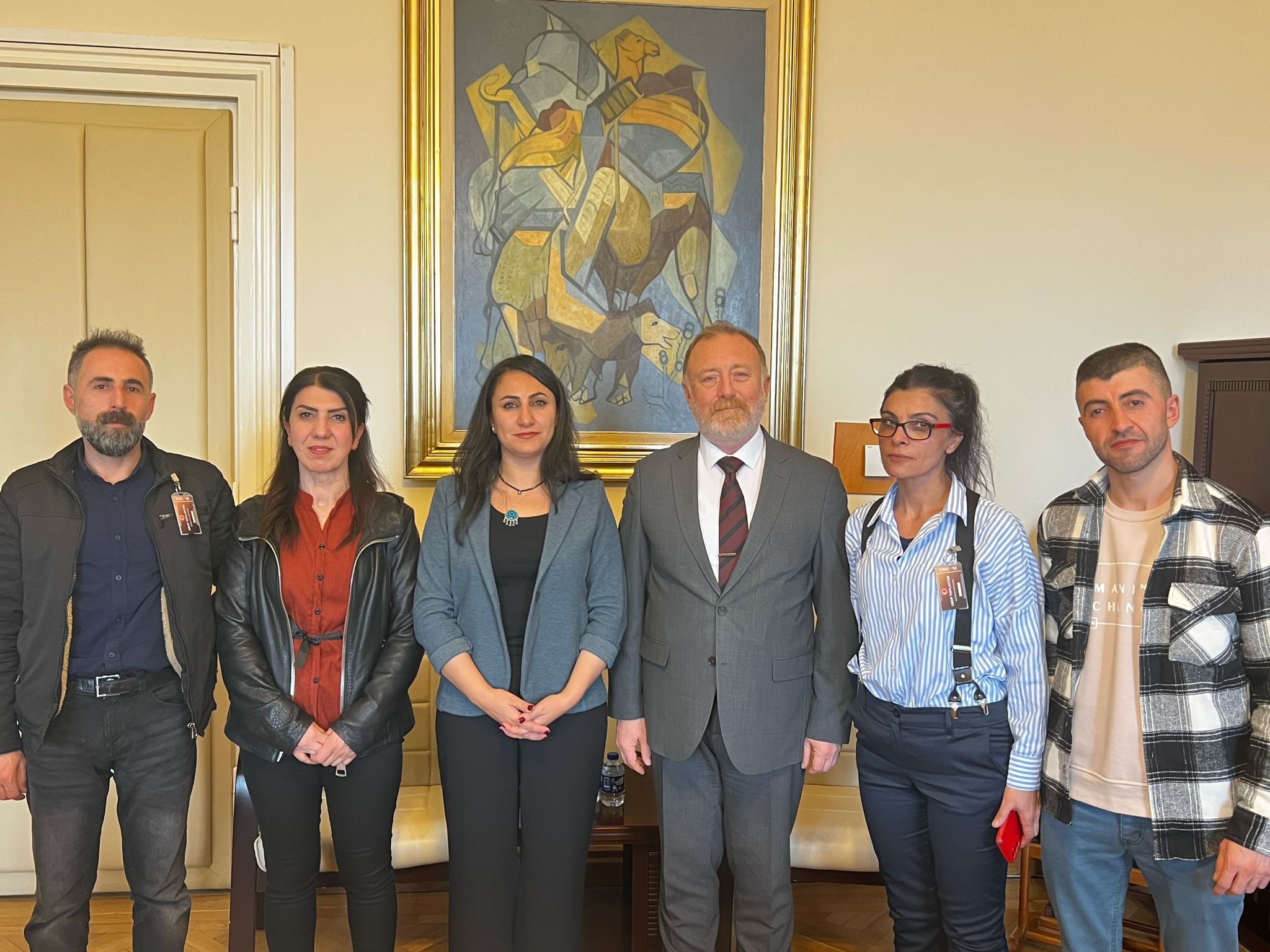 Mecliste haklarını aradılar