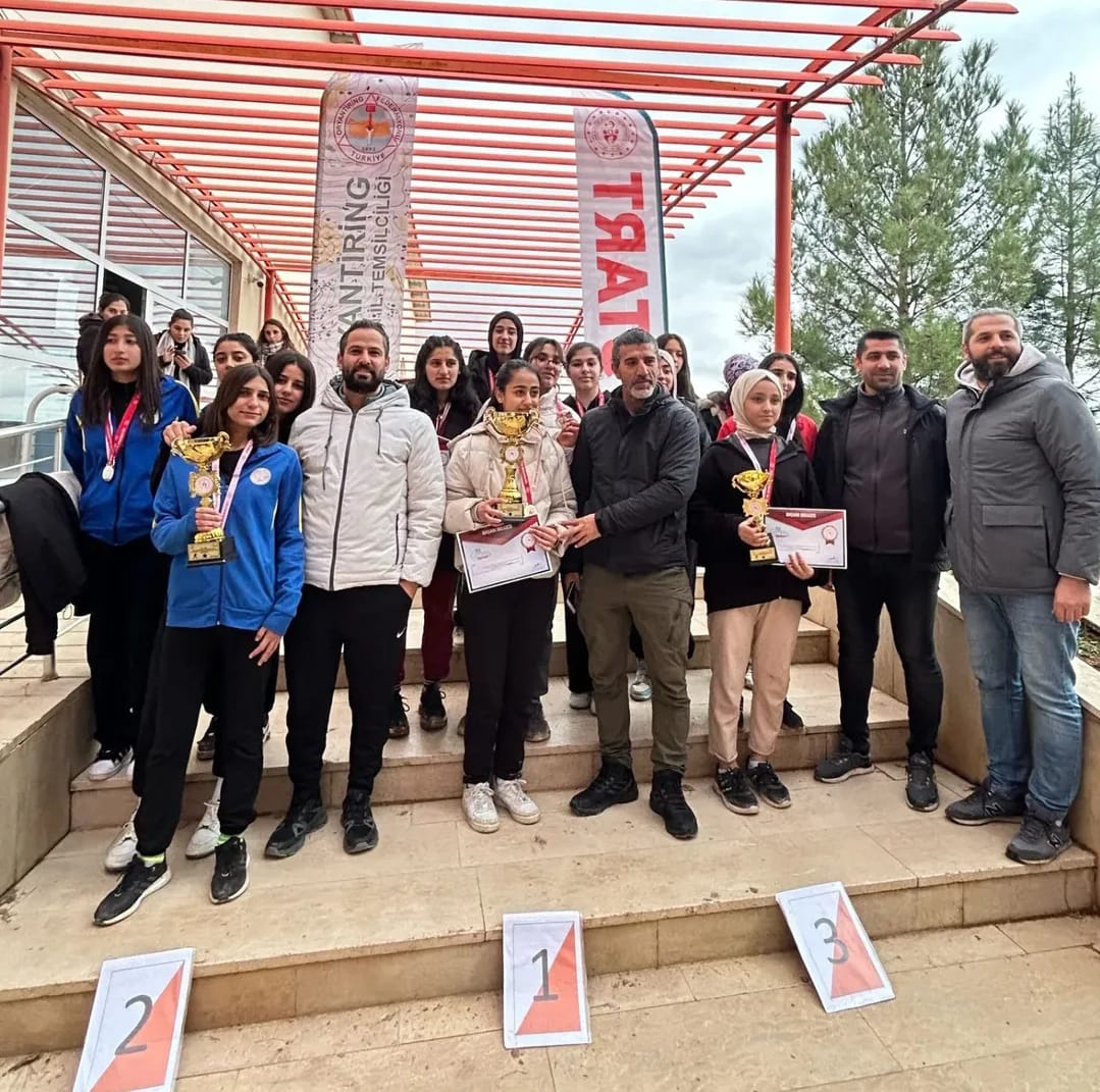 Oryantiringte şampiyonluk rüzgarı