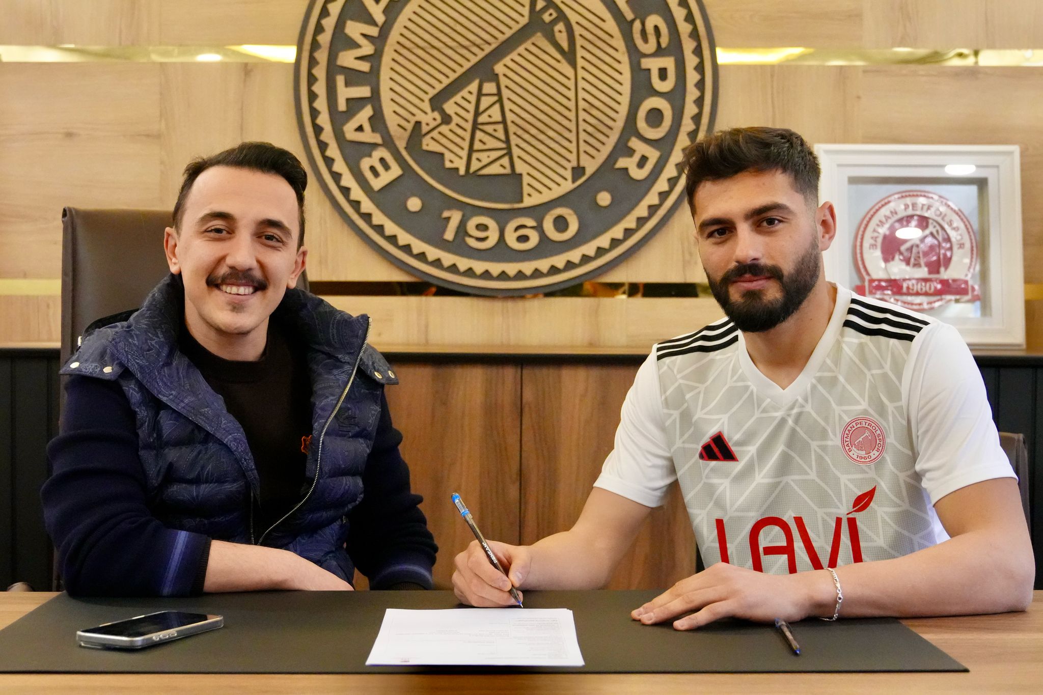 Petrolspor, Melih’i kadrosuna kattı