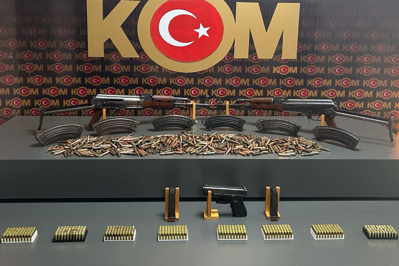 Silah kaçakçılarına operasyon