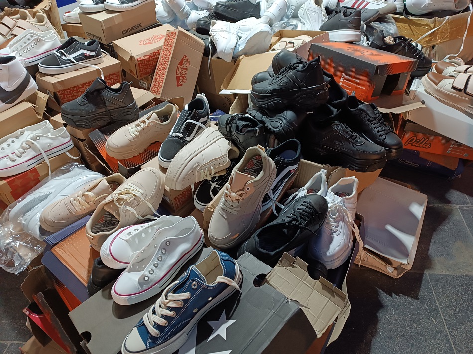 Uygun fiyata ayakkabı fırsatı!